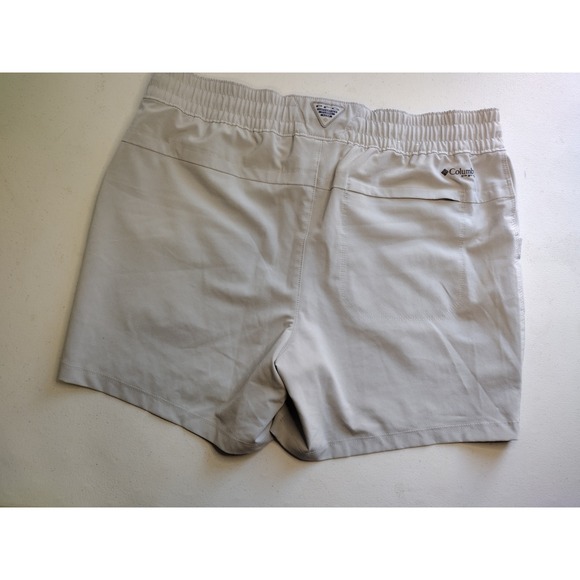 Columbia PFG Women's Size Medium Khaki Performance Fishing Shorts Elastic Waist - Picture 2 of 5